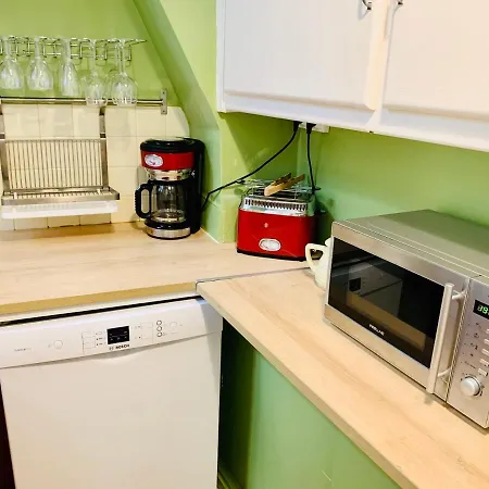 2 Rue Des Augustins Λα Ροσέλ