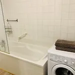 2 Rue Des Augustins La Rochelle (Charente-Maritime)