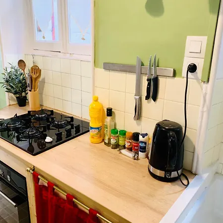 2 Rue Des Augustins * La Rochelle (Charente-Maritime)