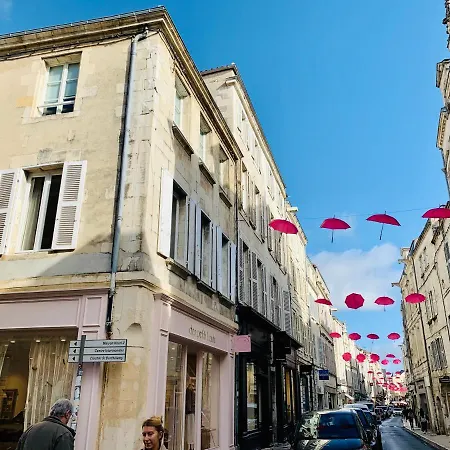 شقة 2 Rue Des Augustins لا روشيل