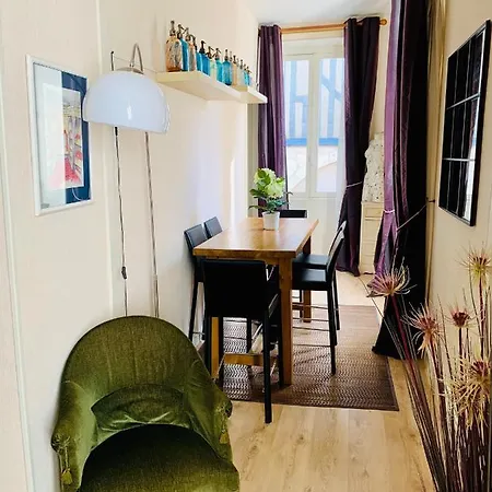 2 Rue Des Augustins Apartment La Rochelle (Charente-Maritime)