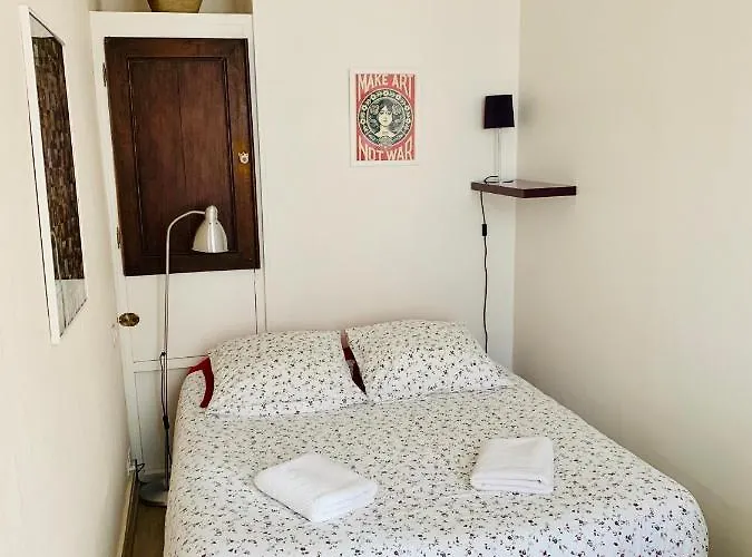 2 Rue Des Augustins شقة