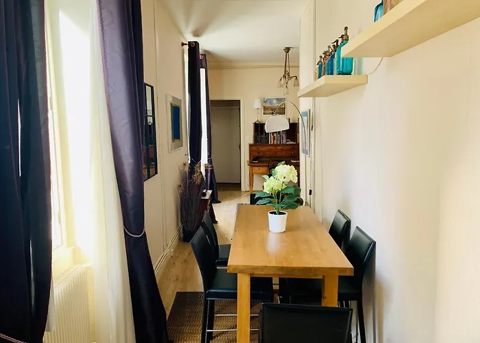2 Rue Des Augustins